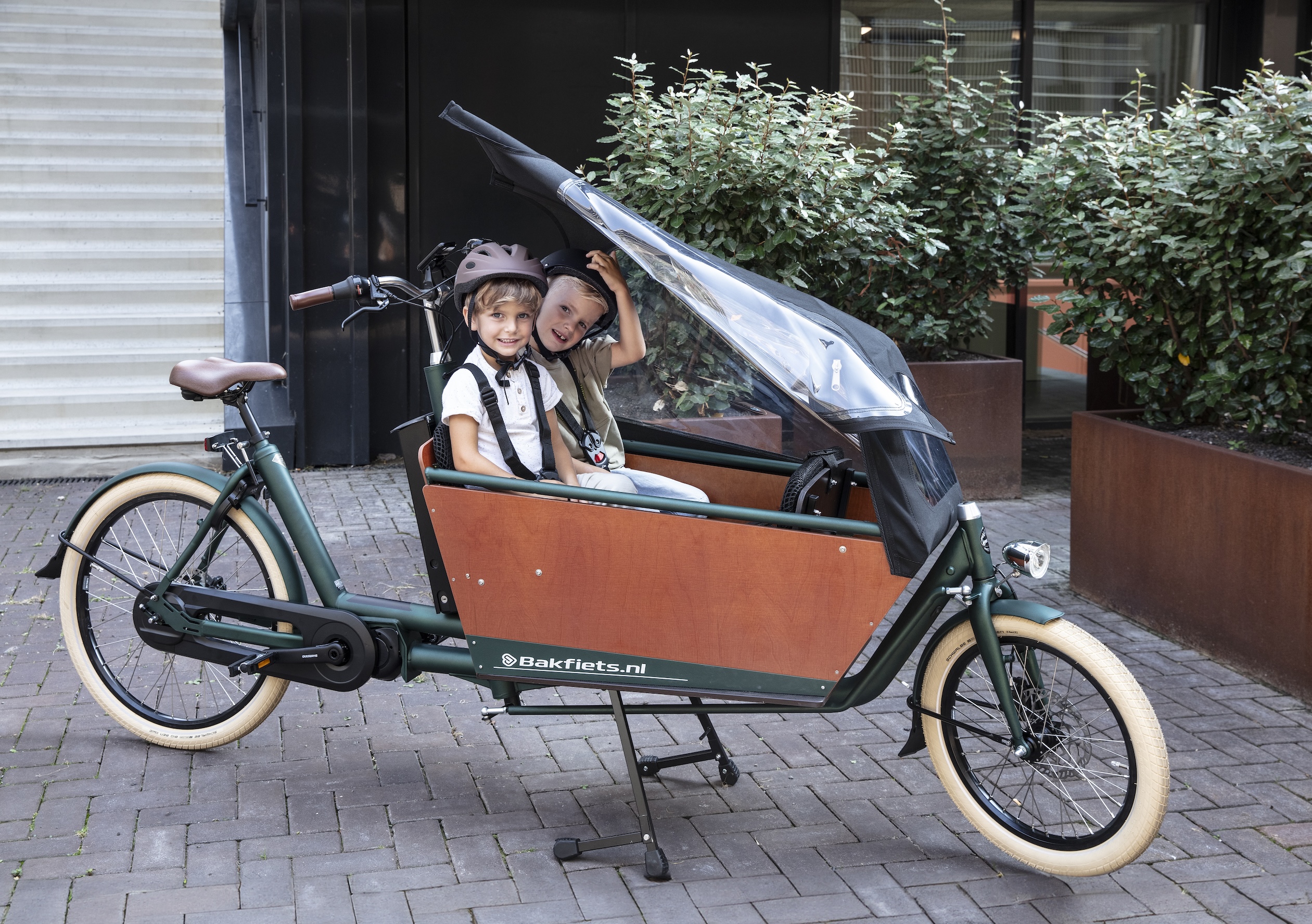 Bakfiets Steps Cruiser Long cargo bike with space tent