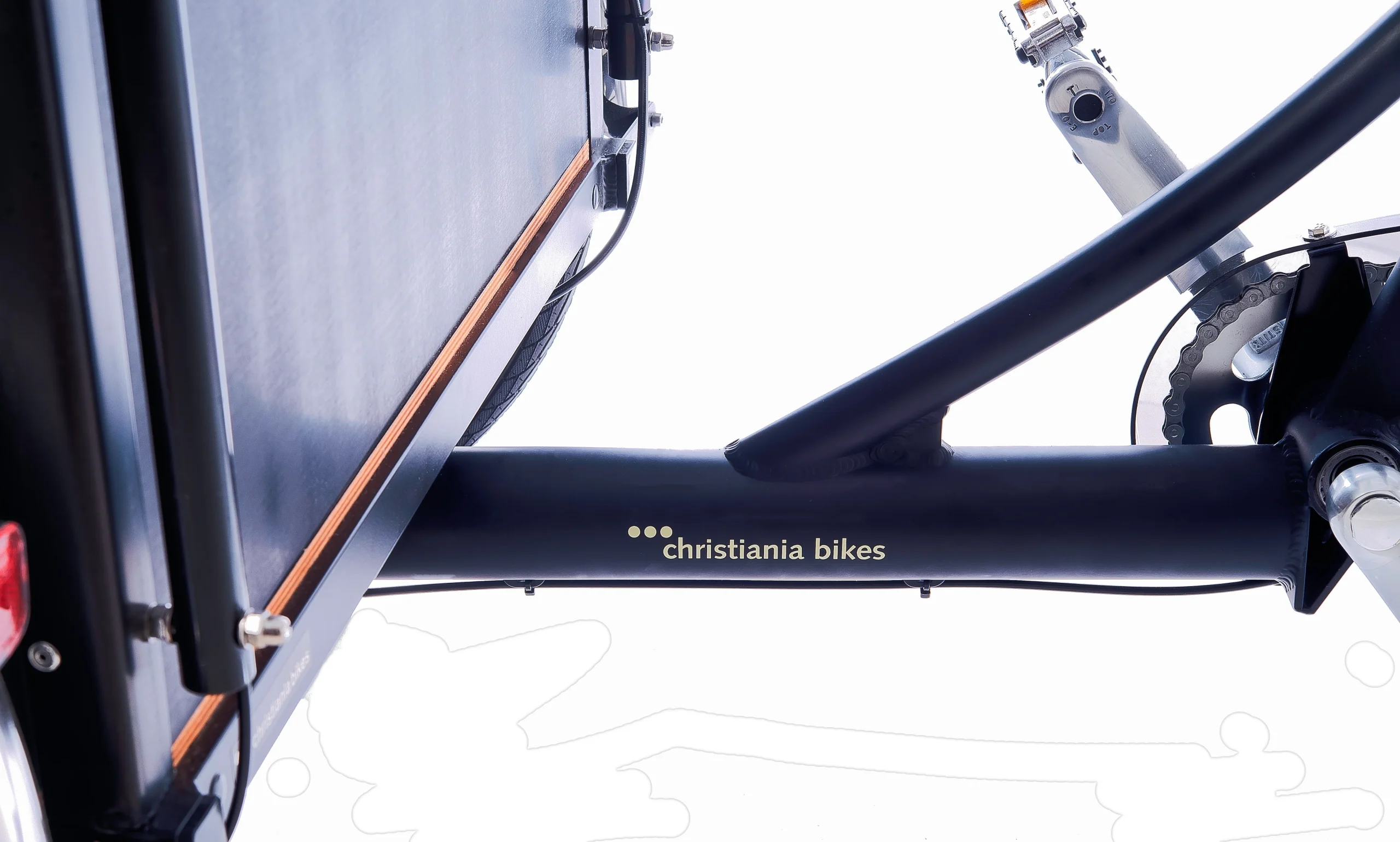 Close up of the bottom tube of a Christiania cargo bike