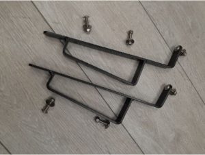 Bench mounting bracket maxi cosi frame