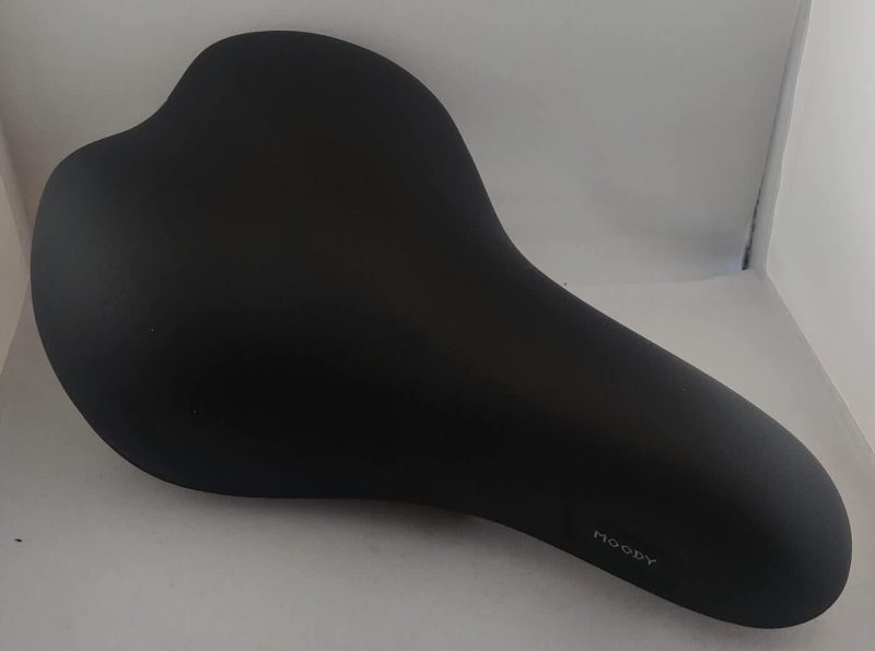 Saddle