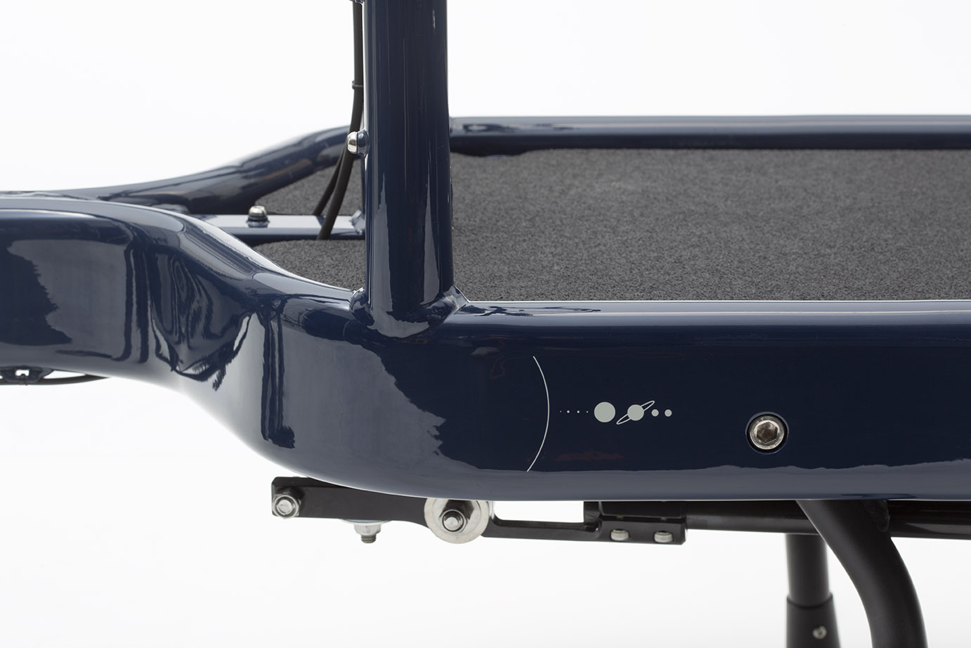 Close up of the rack of a Moondog (dark blue) coloured Bullitt cargo bike 