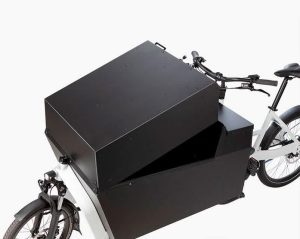 Box with flat box cover, lockable (Transporter2 85)